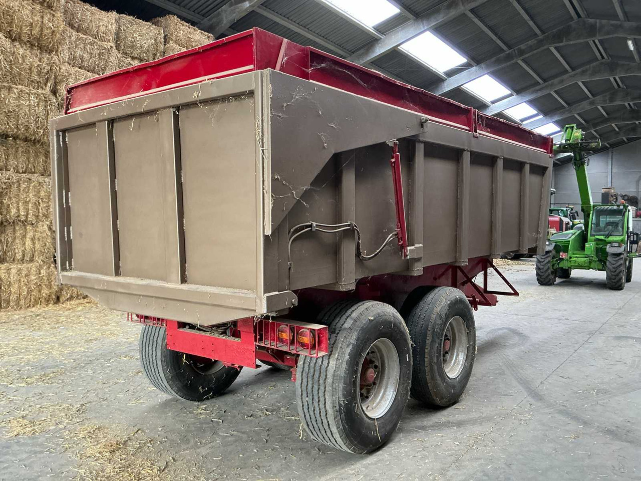 Roagna R140 - Remolque volquete agrícola: foto 5 Roagna R140 - Remolque volquete agrícola: foto 5
