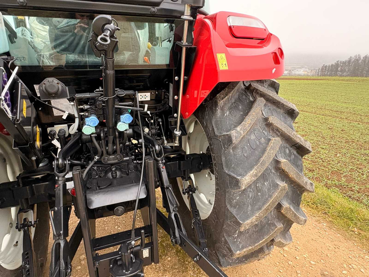 Tractor STEYR 4065 S - COMPACT ALL-WHEEL DRIVE TRACTOR (2022): foto 33 Tractor STEYR 4065 S - COMPACT ALL-WHEEL DRIVE TRACTOR (2022): foto 33