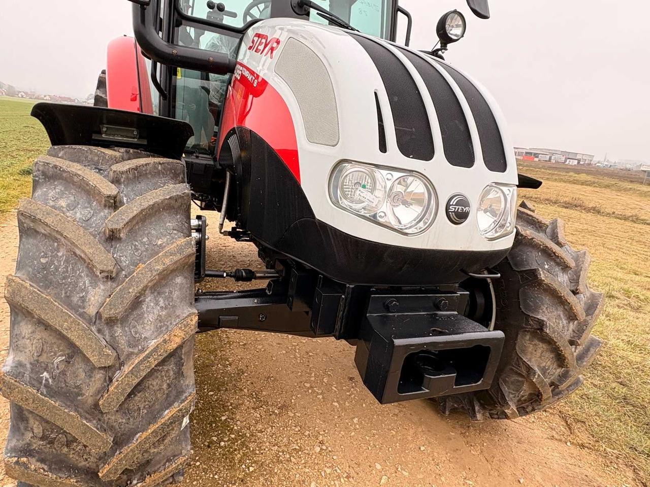 Tractor STEYR 4065 S - COMPACT ALL-WHEEL DRIVE TRACTOR (2022): foto 14 Tractor STEYR 4065 S - COMPACT ALL-WHEEL DRIVE TRACTOR (2022): foto 14