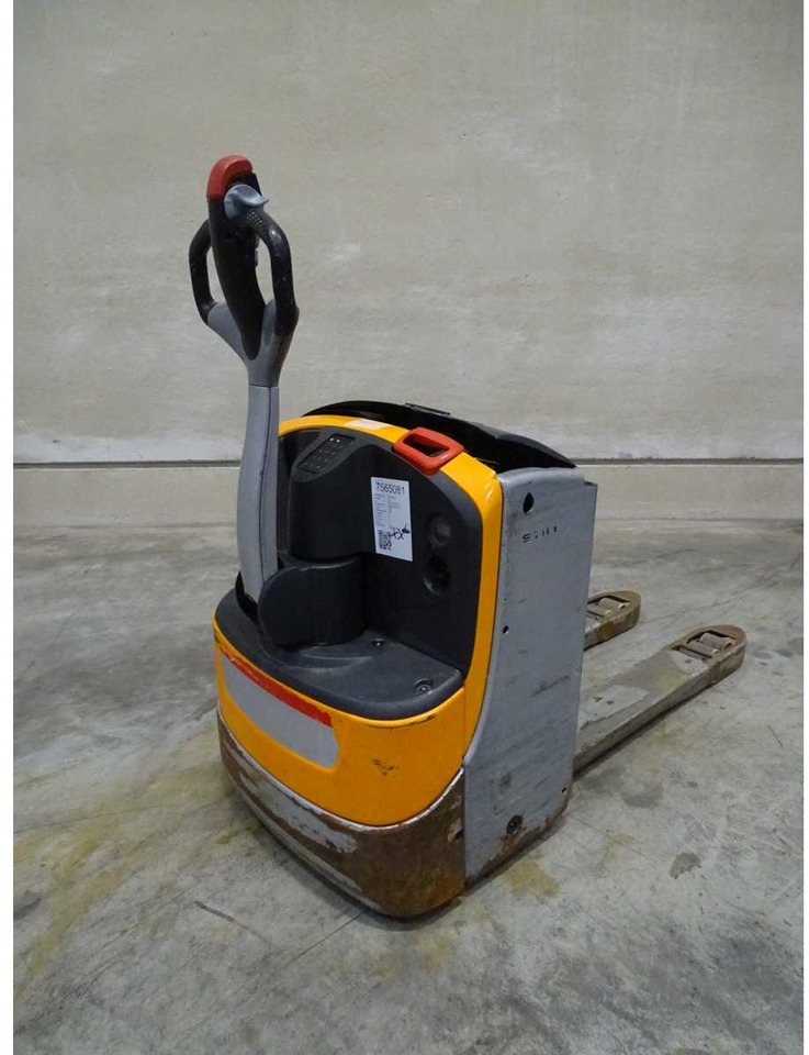STILL EXU18 2020 ELECTRIC PALLET TRUCK - Carretilla elevadora: foto 4 STILL EXU18 2020 ELECTRIC PALLET TRUCK - Carretilla elevadora: foto 4