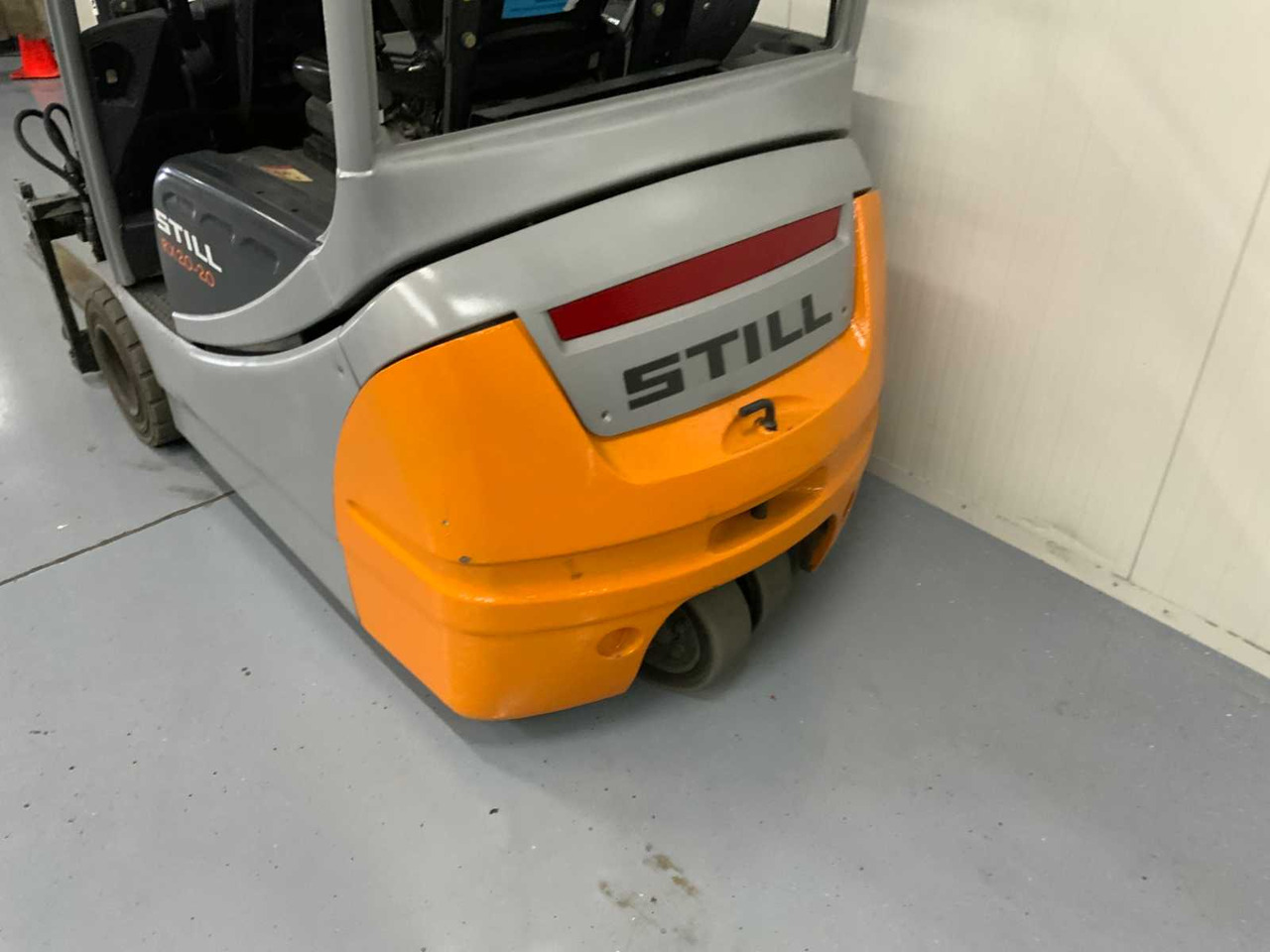 Carretilla elevadora STILL RX20-20 - 4.7M TRIPLEX, FREE-LIFT, SIDE-SHIFT, FORK POSITIONER - FORKLIFT: foto 8 Carretilla elevadora STILL RX20-20 - 4.7M TRIPLEX, FREE-LIFT, SIDE-SHIFT, FORK POSITIONER - FORKLIFT: foto 8