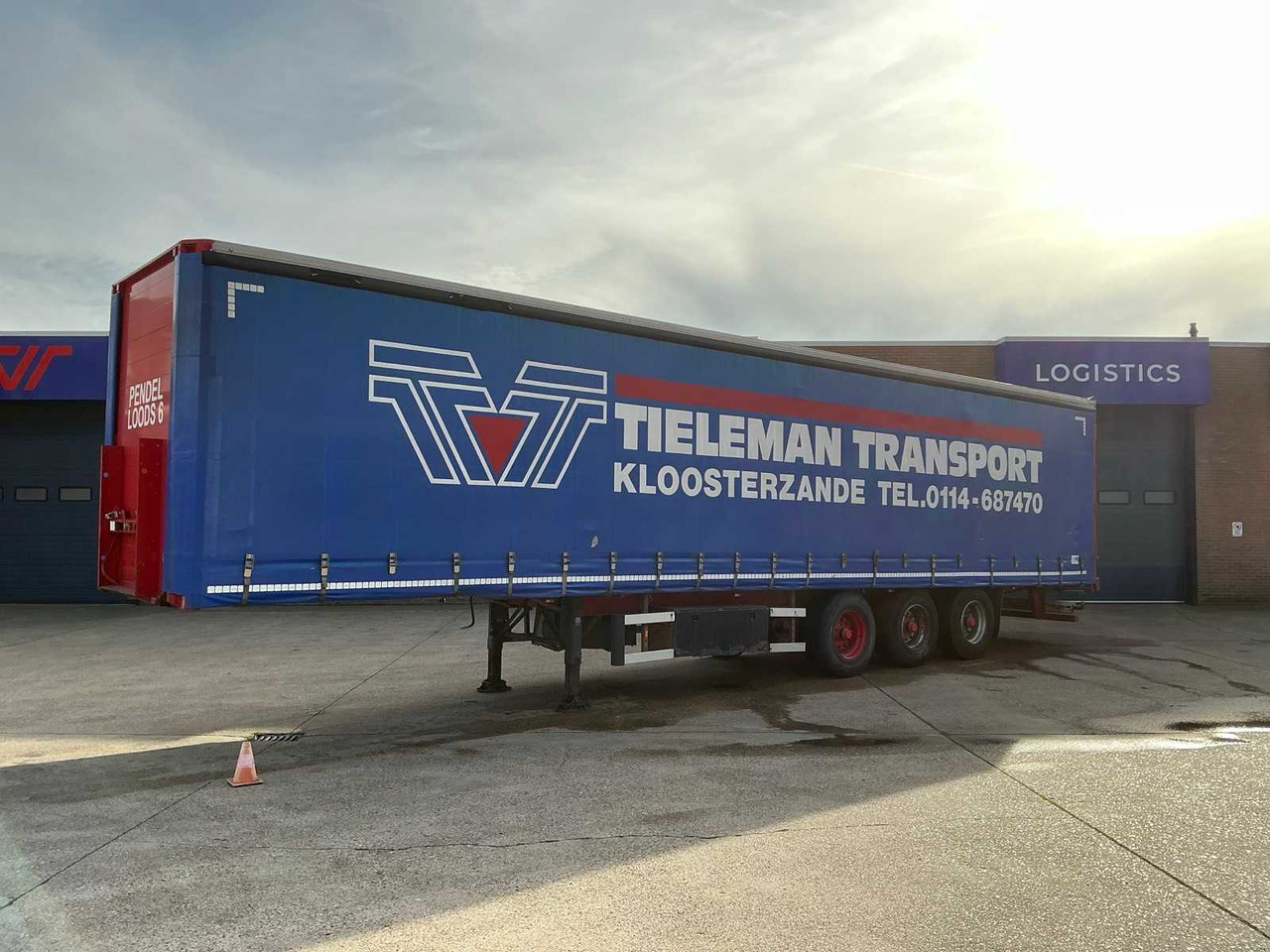 2002 GROENEWEGEN DRO-12-27 SEMI-TRAILER - Semirremolque: foto 1 2002 GROENEWEGEN DRO-12-27 SEMI-TRAILER - Semirremolque: foto 1