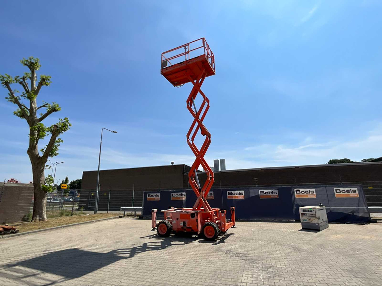 SkyJack SJ 6826RT - Plataforma elevadora: foto 1 SkyJack SJ 6826RT - Plataforma elevadora: foto 1