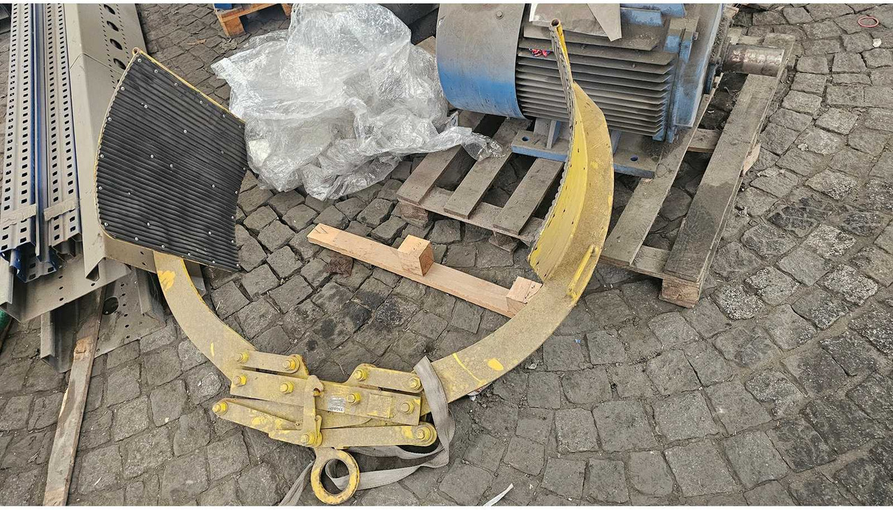 TIGRIP TR1/1050 - Encintadora de pacas: foto 1 TIGRIP TR1/1050 - Encintadora de pacas: foto 1