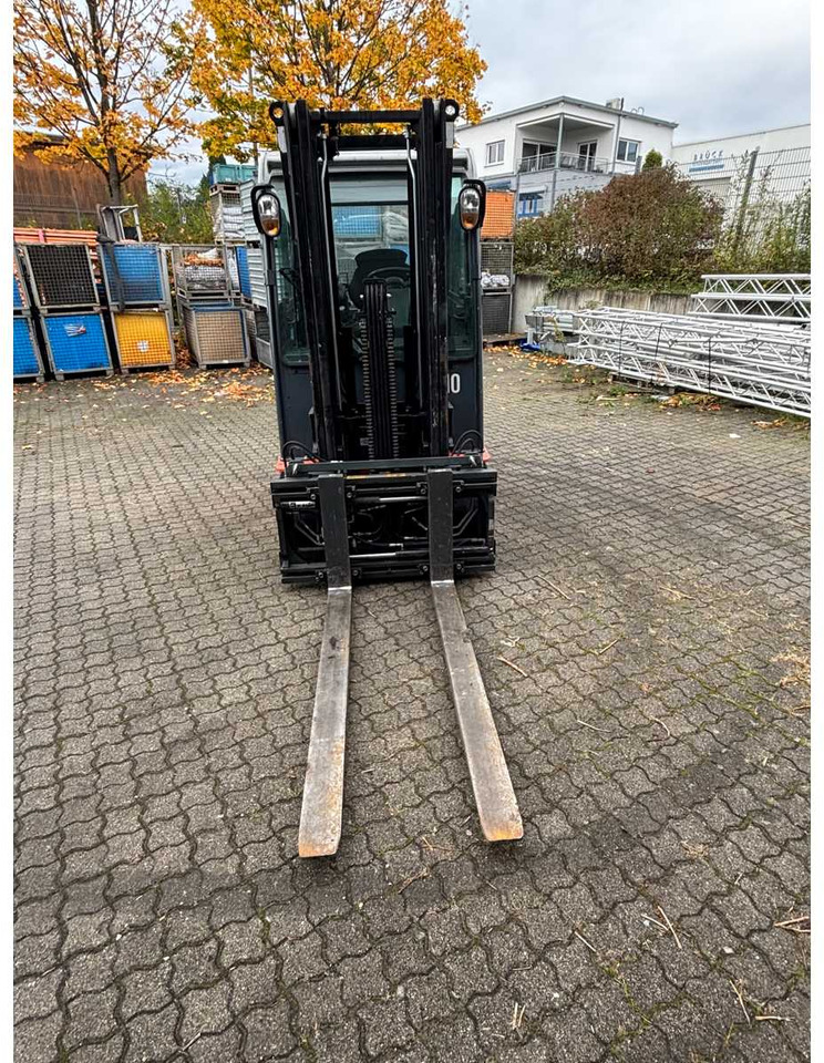 Carretilla elevadora TOYOTA 8FBMT30 ELECTRIC FORKLIFT: foto 8