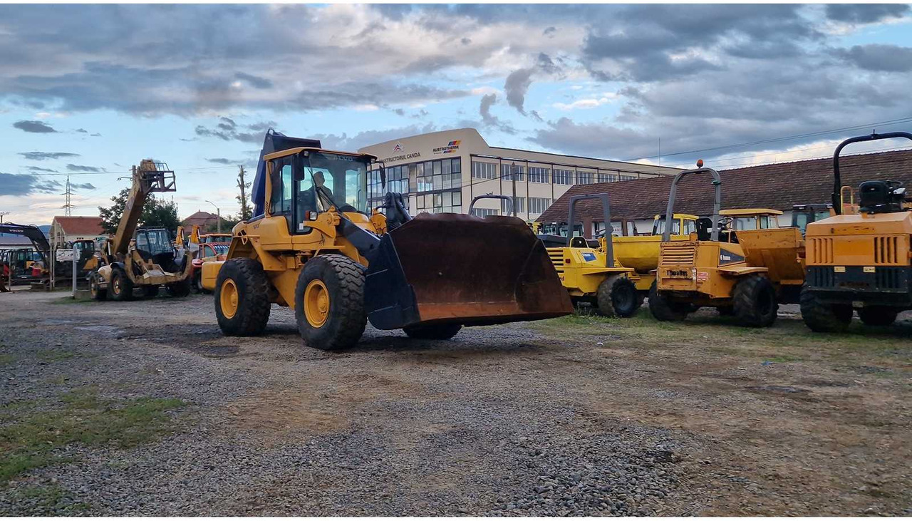VOLVO 2008 VOLVO L90F WHEELED LOADER - Cargadora de ruedas: foto 4 VOLVO 2008 VOLVO L90F WHEELED LOADER - Cargadora de ruedas: foto 4