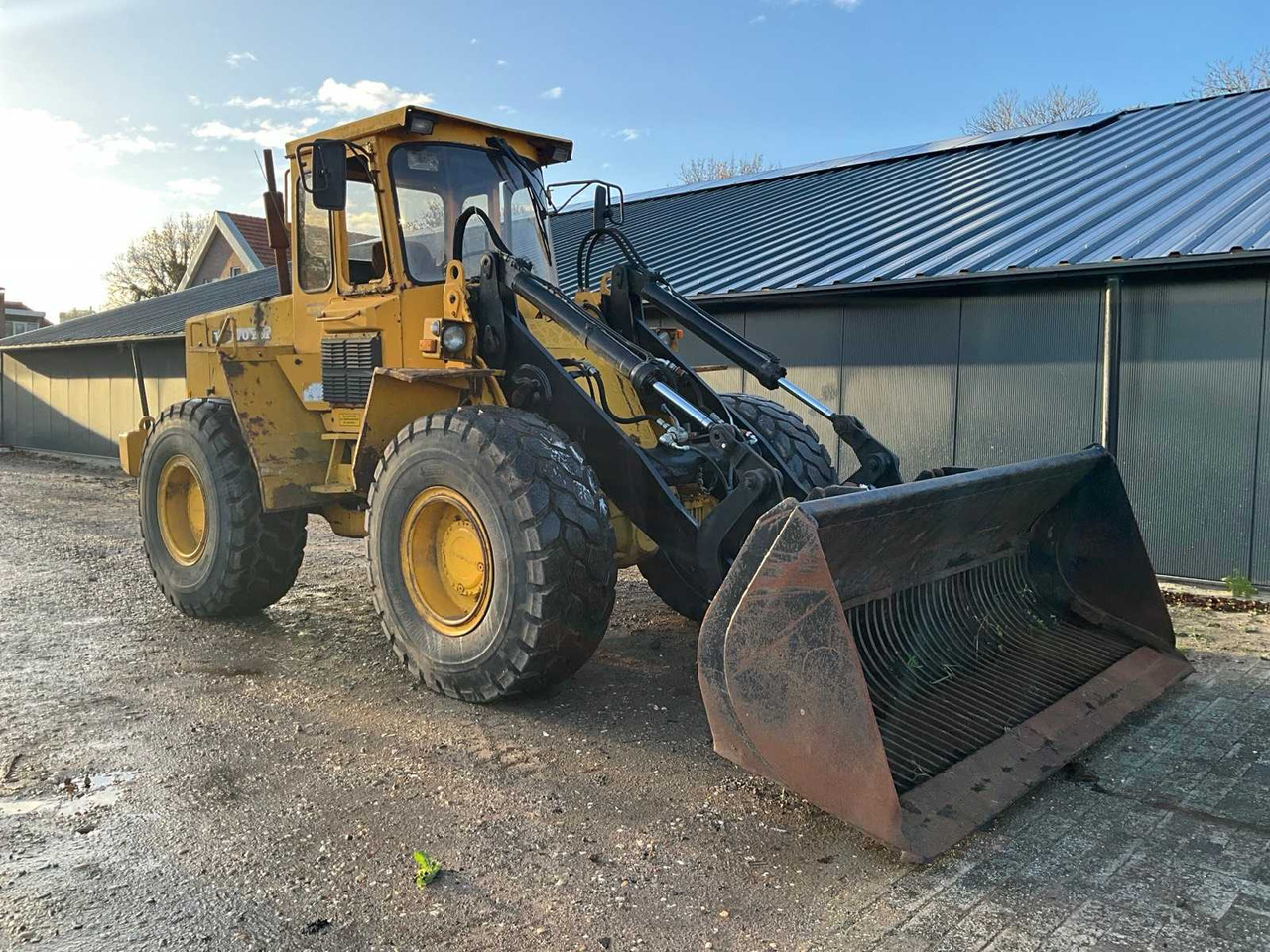 VOLVO BM 4300B SHOVEL - Cargadora de ruedas: foto 5 VOLVO BM 4300B SHOVEL - Cargadora de ruedas: foto 5