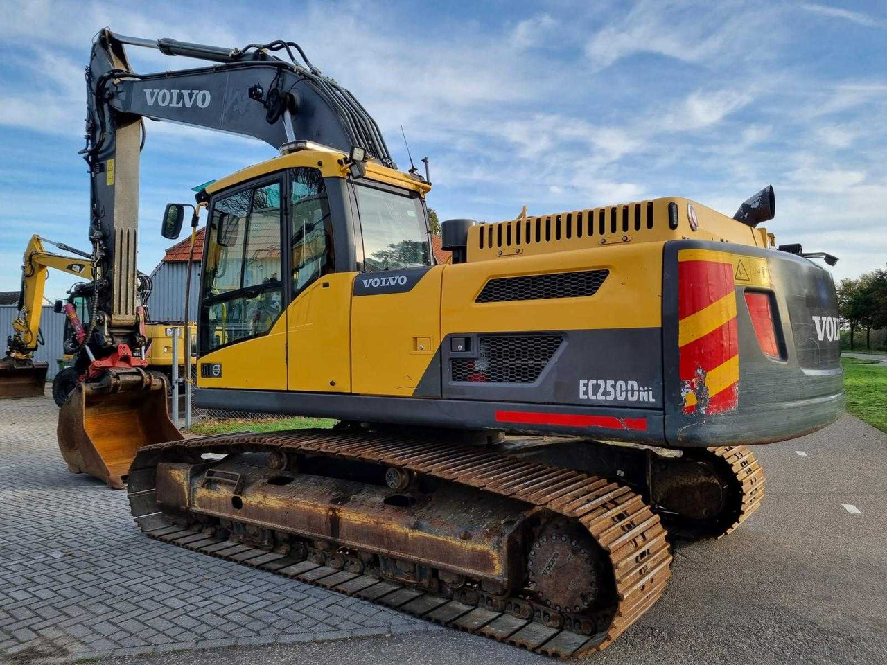VOLVO EC250DNL - Excavadora de cadenas: foto 1 VOLVO EC250DNL - Excavadora de cadenas: foto 1
