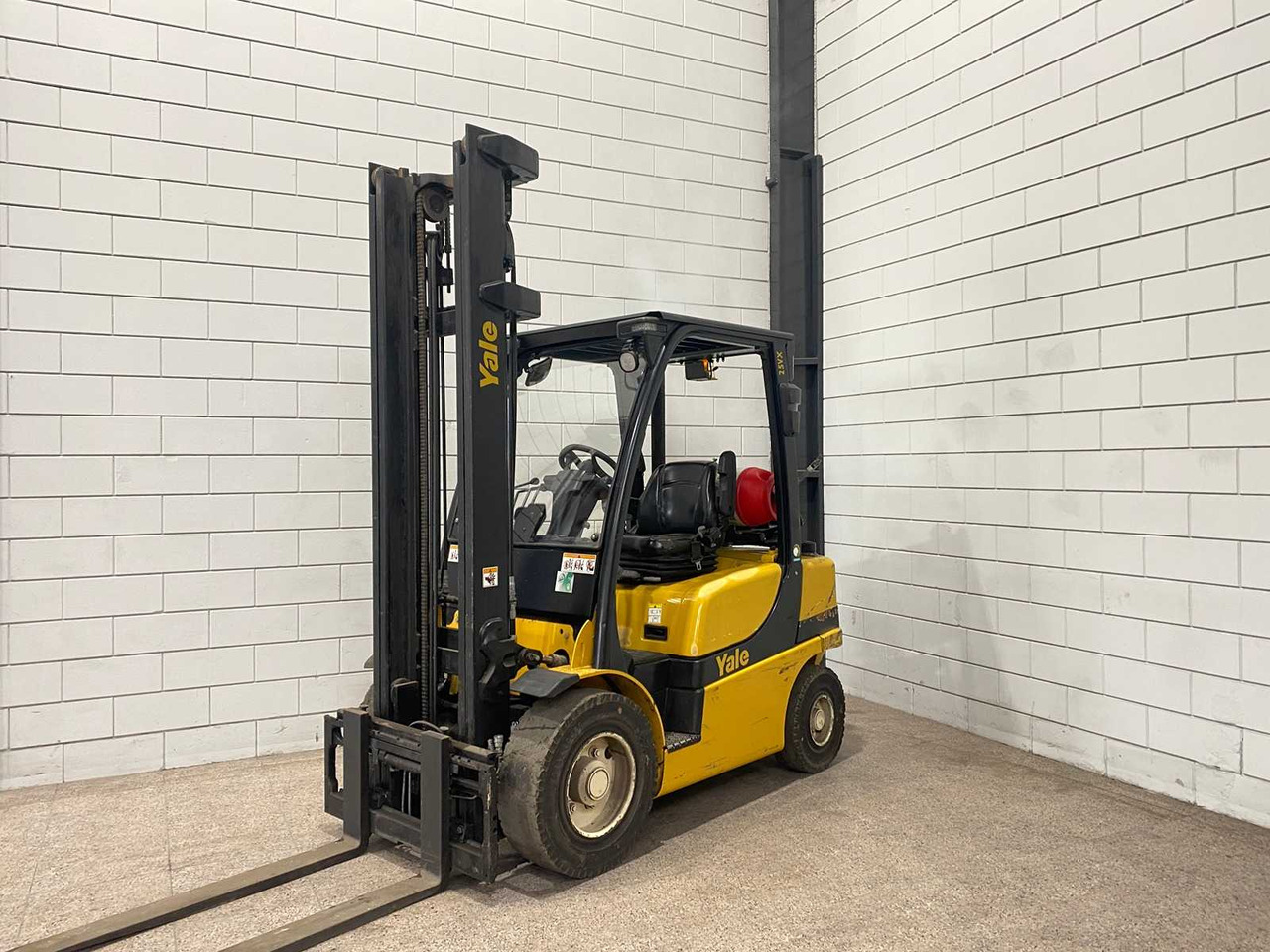 YALE - 2017 - GLP 25 VX - FORKLIFT - Carretilla elevadora: foto 1 YALE - 2017 - GLP 25 VX - FORKLIFT - Carretilla elevadora: foto 1