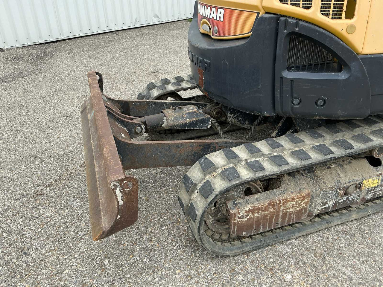 Yanmar VIO25-4 - Excavadora de cadenas: foto 5 Yanmar VIO25-4 - Excavadora de cadenas: foto 5
