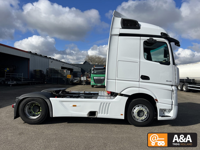 Mercedes-Benz ACTROS 1845 LS - MP5-NEW CONDITION-MIRRORCAM-FRIGO-STAND KLIMA - Cabeza tractora: foto 3 Mercedes-Benz ACTROS 1845 LS - MP5-NEW CONDITION-MIRRORCAM-FRIGO-STAND KLIMA - Cabeza tractora: foto 3