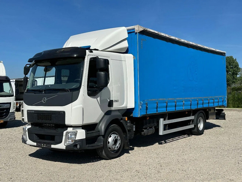 Volvo FL FL280.16 EURO6. 2022. 8400kg Laadvermogen Eventueel , OPRIJWAGEN , PAARDENWAGEN. - Camión chasis: foto 1 Volvo FL FL280.16 EURO6. 2022. 8400kg Laadvermogen Eventueel , OPRIJWAGEN , PAARDENWAGEN. - Camión chasis: foto 1