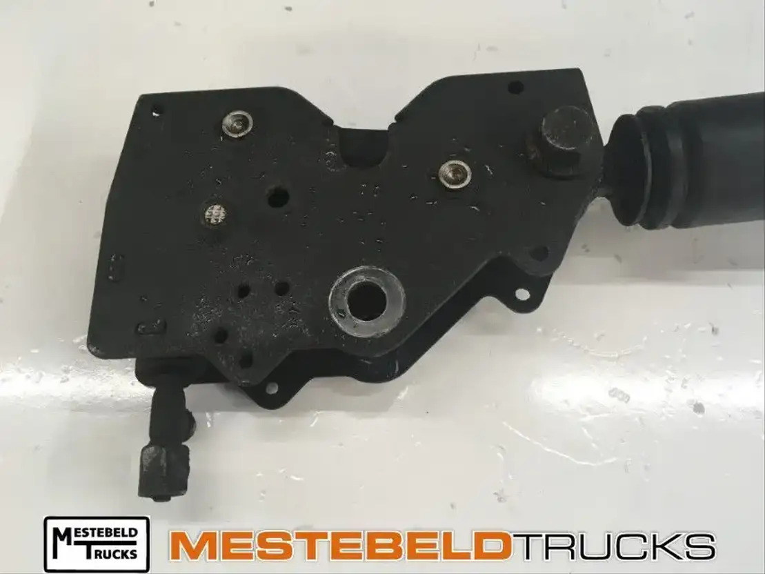 DAF Cabinevergrendeling links - Cabina e interior para Camión: foto 1 DAF Cabinevergrendeling links - Cabina e interior para Camión: foto 1