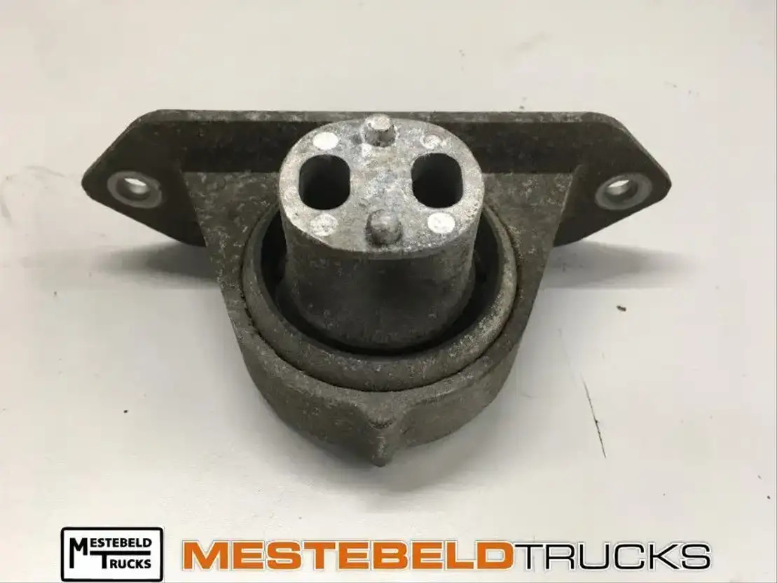 DAF Radiateursteun - Sistema de refrigeración para Camión: foto 1 DAF Radiateursteun - Sistema de refrigeración para Camión: foto 1