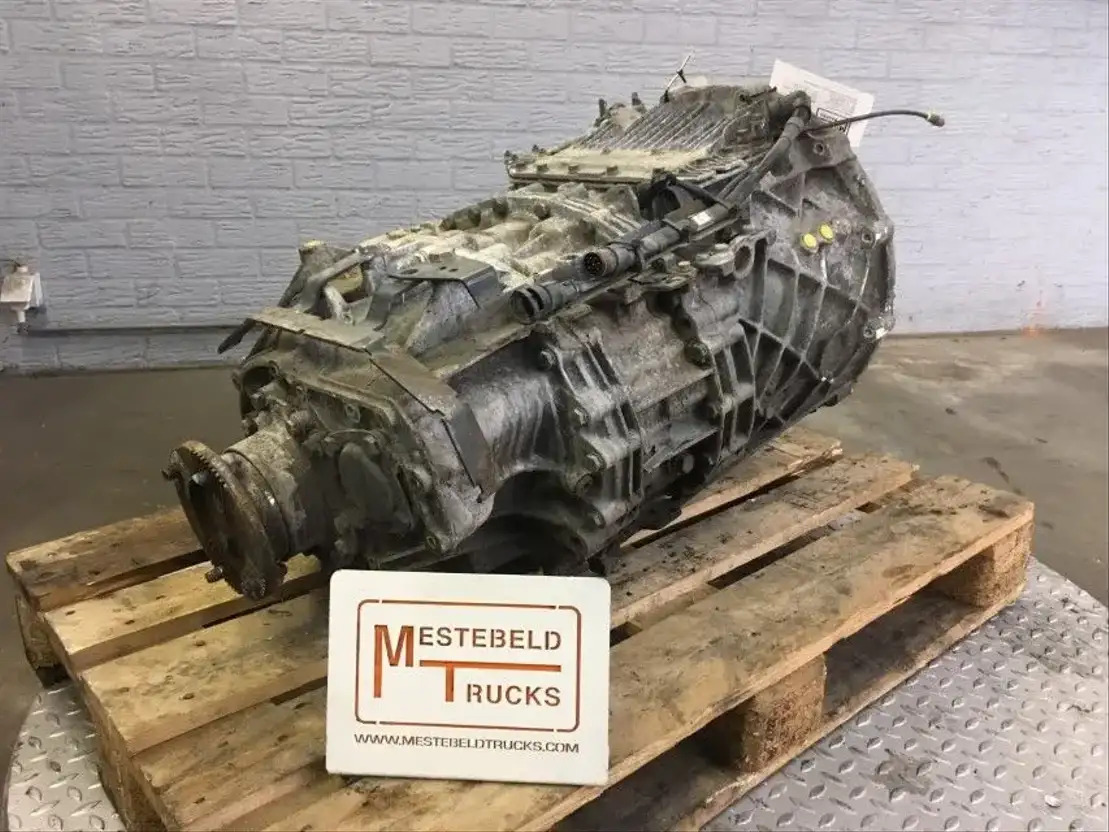 DAF Versnellingsbak 12 AS 1930 TD - Caja de cambios y piezas para Camión: foto 2 DAF Versnellingsbak 12 AS 1930 TD - Caja de cambios y piezas para Camión: foto 2