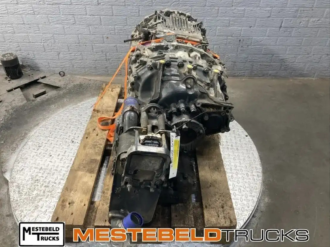 Iveco Versn bak Stralis - Caja de cambios y piezas para Camión: foto 1 Iveco Versn bak Stralis - Caja de cambios y piezas para Camión: foto 1