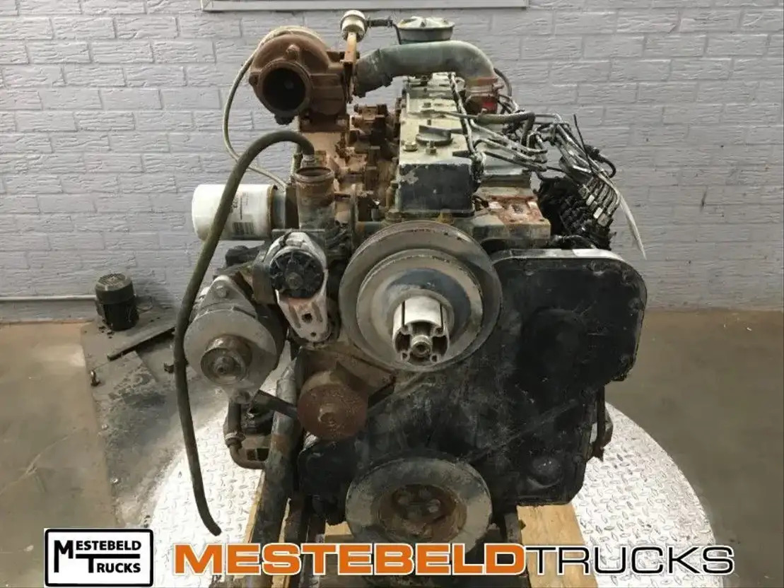 Komatsu Motor Cummins 8.3 ltr  - Motor para Camión: foto 3 Komatsu Motor Cummins 8.3 ltr  - Motor para Camión: foto 3