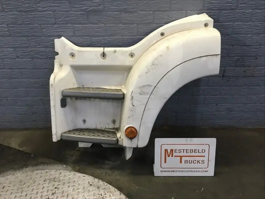 MAN Instapbak TGA links - Cabina e interior para Camión: foto 1 MAN Instapbak TGA links - Cabina e interior para Camión: foto 1