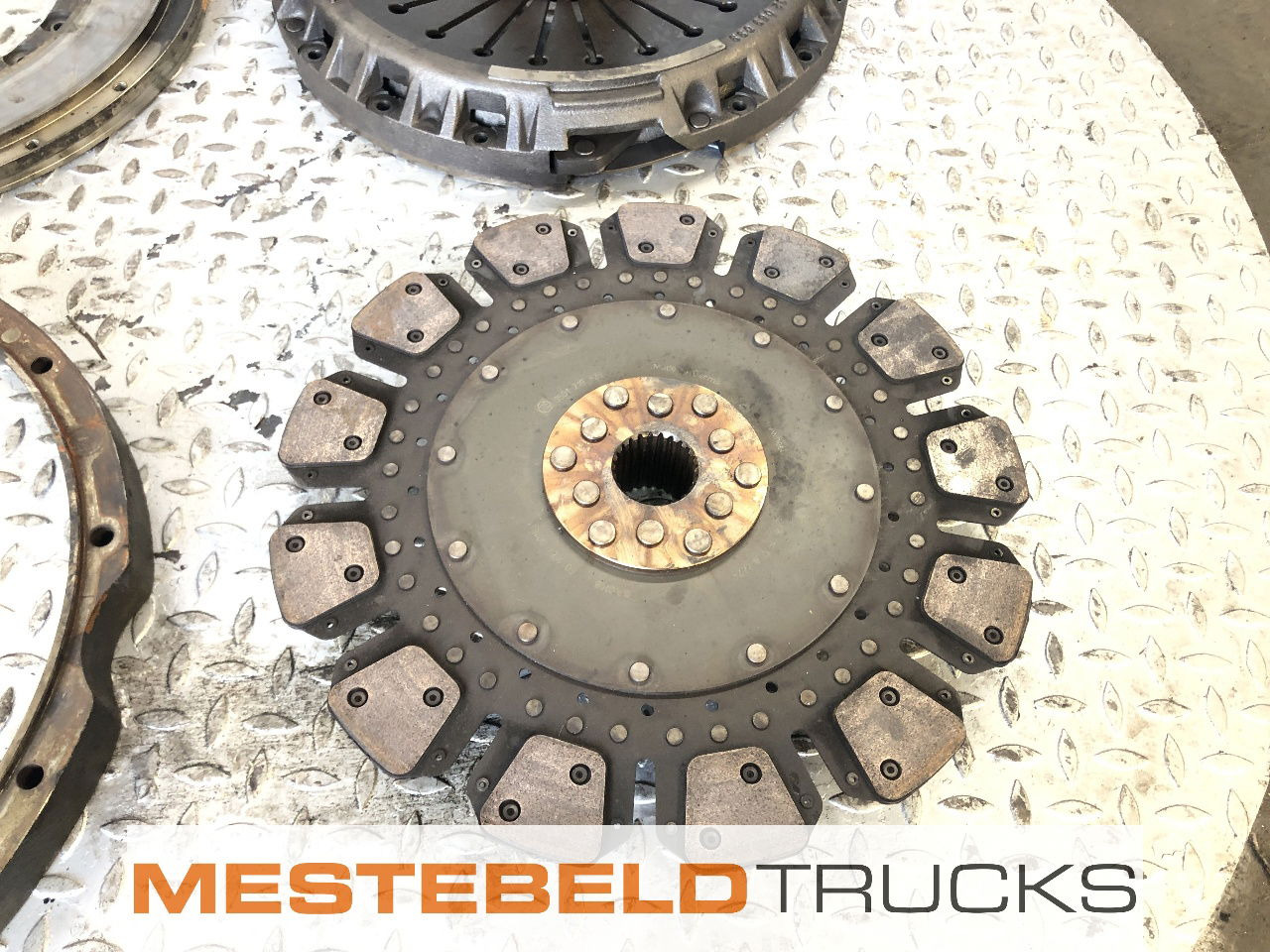 MAN Koppelingsset WSK 440 - Embrague y piezas para Camión: foto 3 MAN Koppelingsset WSK 440 - Embrague y piezas para Camión: foto 3