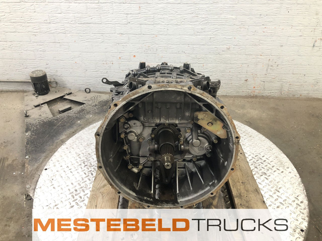 MAN Versnellingsbak 12TC 2740 TO - Caja de cambios y piezas para Camión: foto 2 MAN Versnellingsbak 12TC 2740 TO - Caja de cambios y piezas para Camión: foto 2