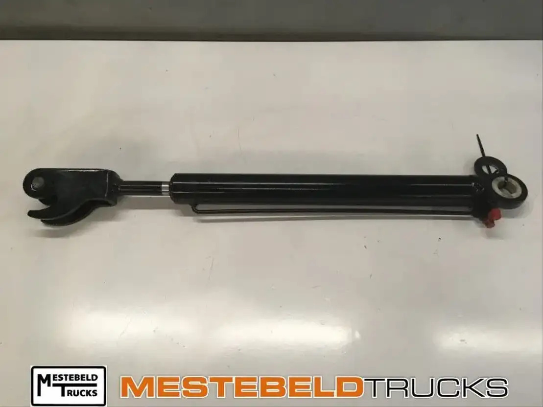 Mercedes-Benz Cabinekantelcilinder - Cabina e interior para Camión: foto 1 Mercedes-Benz Cabinekantelcilinder - Cabina e interior para Camión: foto 1