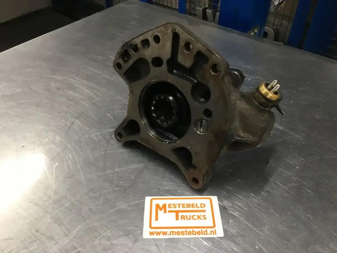 Mercedes-Benz PTO - Hidráulica para Camión: foto 2 Mercedes-Benz PTO - Hidráulica para Camión: foto 2