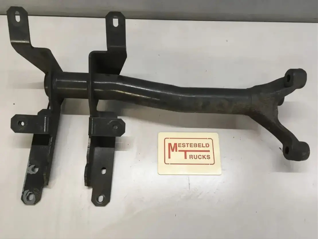 Mercedes-Benz Spatbordsteun Arocs linksvoor - Bastidor/ Chasis para Camión: foto 1 Mercedes-Benz Spatbordsteun Arocs linksvoor - Bastidor/ Chasis para Camión: foto 1