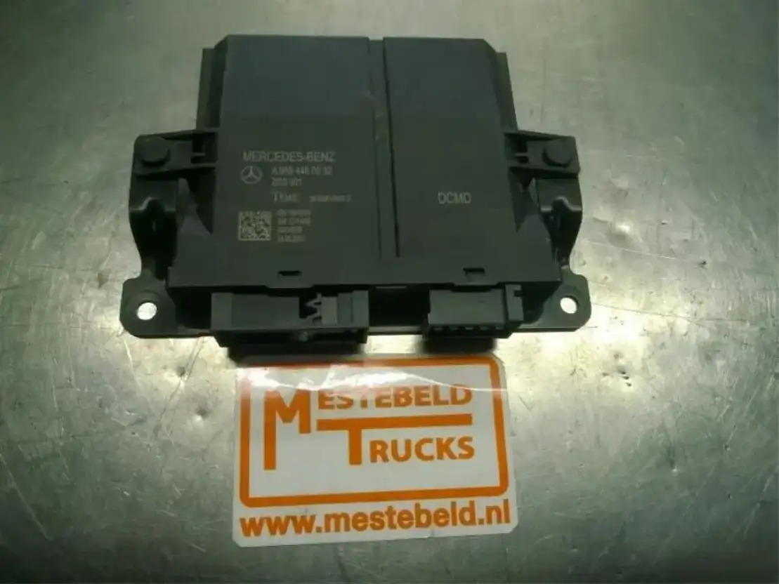 Mercedes-Benz Stuurkast portier electronica - Sistema eléctrico para Camión: foto 1 Mercedes-Benz Stuurkast portier electronica - Sistema eléctrico para Camión: foto 1