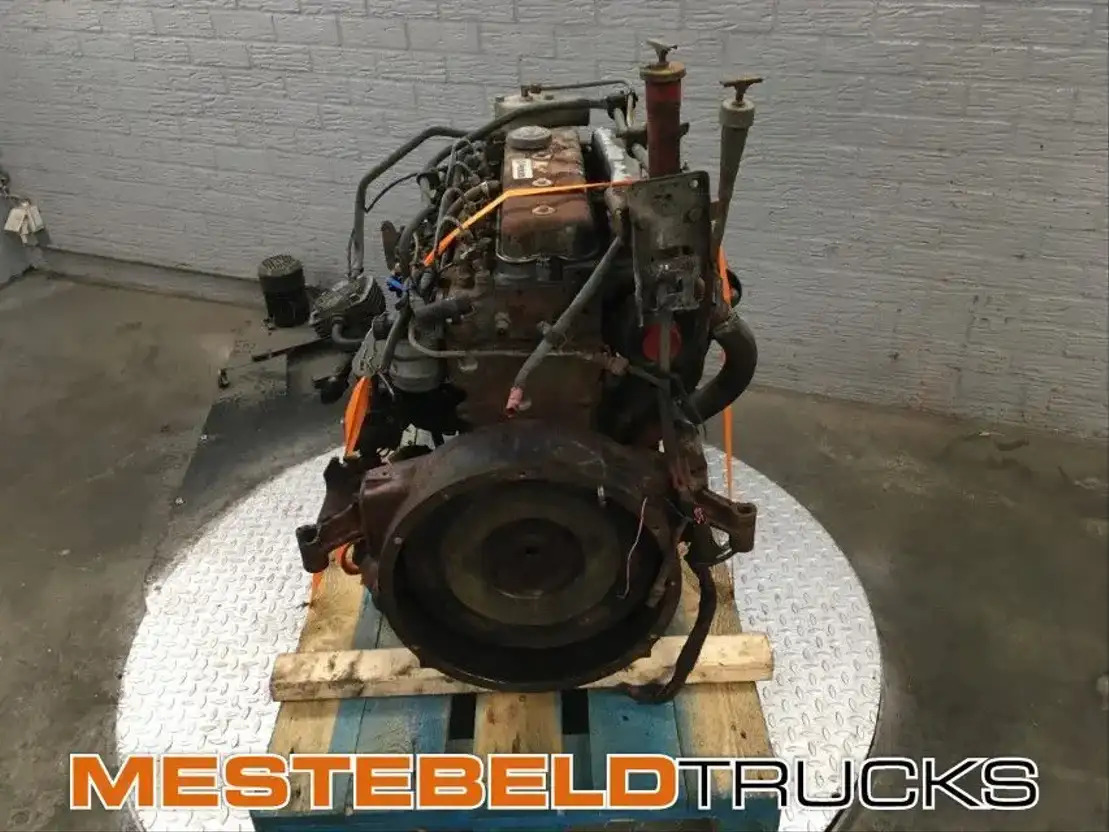 Perkins Motor 4 cilinder - Motor para Camión: foto 3 Perkins Motor 4 cilinder - Motor para Camión: foto 3