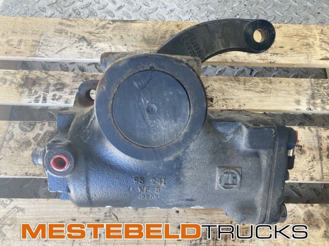 Renault Stuurhuis - Dirección para Camión: foto 1 Renault Stuurhuis - Dirección para Camión: foto 1