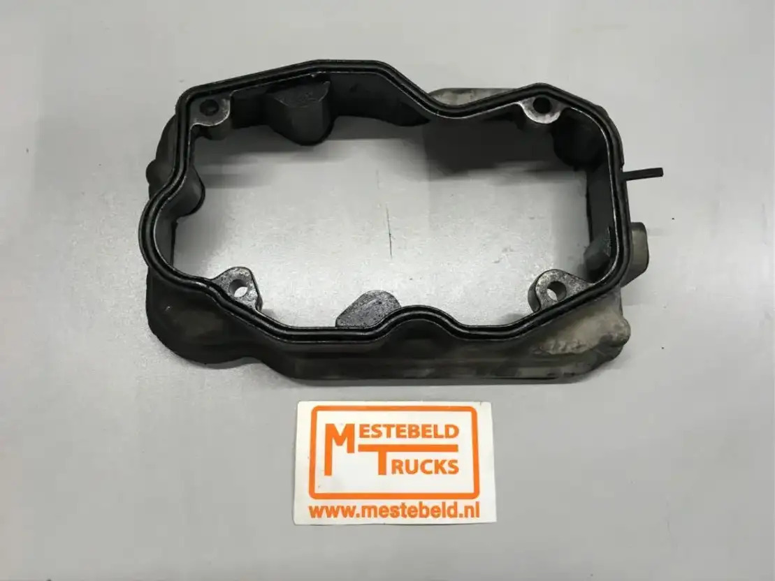 Scania Kleppenmantel - Motor y piezas para Camión: foto 1 Scania Kleppenmantel - Motor y piezas para Camión: foto 1