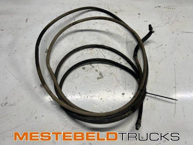 Scania Leiding koppeling - Embrague y piezas para Camión: foto 1 Scania Leiding koppeling - Embrague y piezas para Camión: foto 1