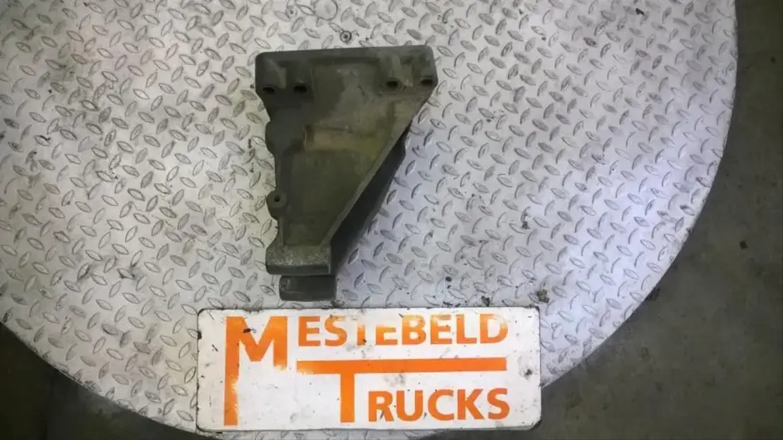 Scania R eactiestangsteun R420 links - Bastidor/ Chasis para Camión: foto 1 Scania R eactiestangsteun R420 links - Bastidor/ Chasis para Camión: foto 1