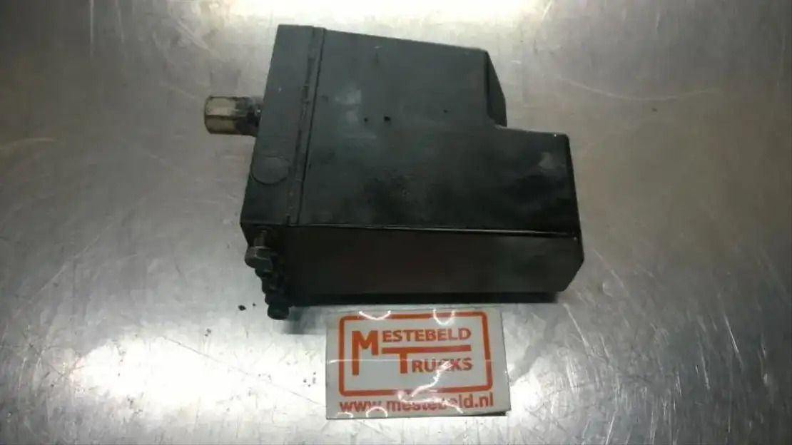 Volvo Cabinepomp - Cabina e interior para Camión: foto 1 Volvo Cabinepomp - Cabina e interior para Camión: foto 1