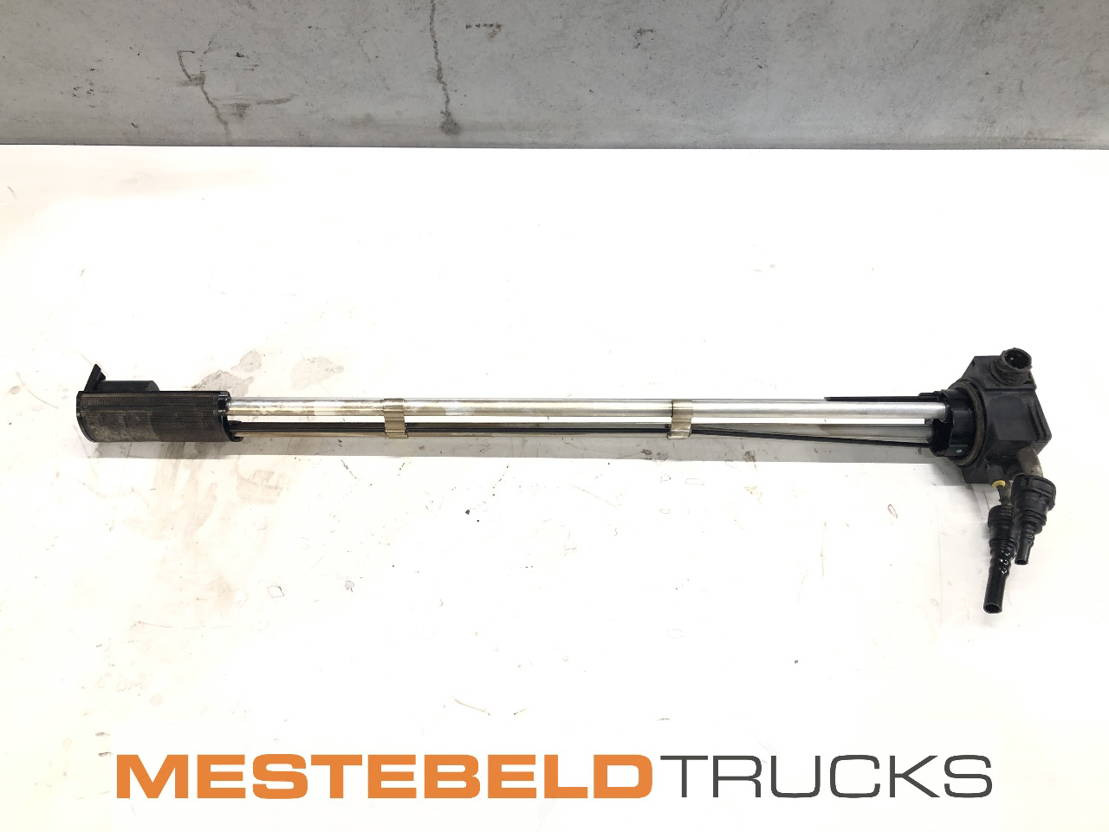 Volvo Tankvlotter  - Procesamiento de combustible para Camión: foto 1 Volvo Tankvlotter  - Procesamiento de combustible para Camión: foto 1