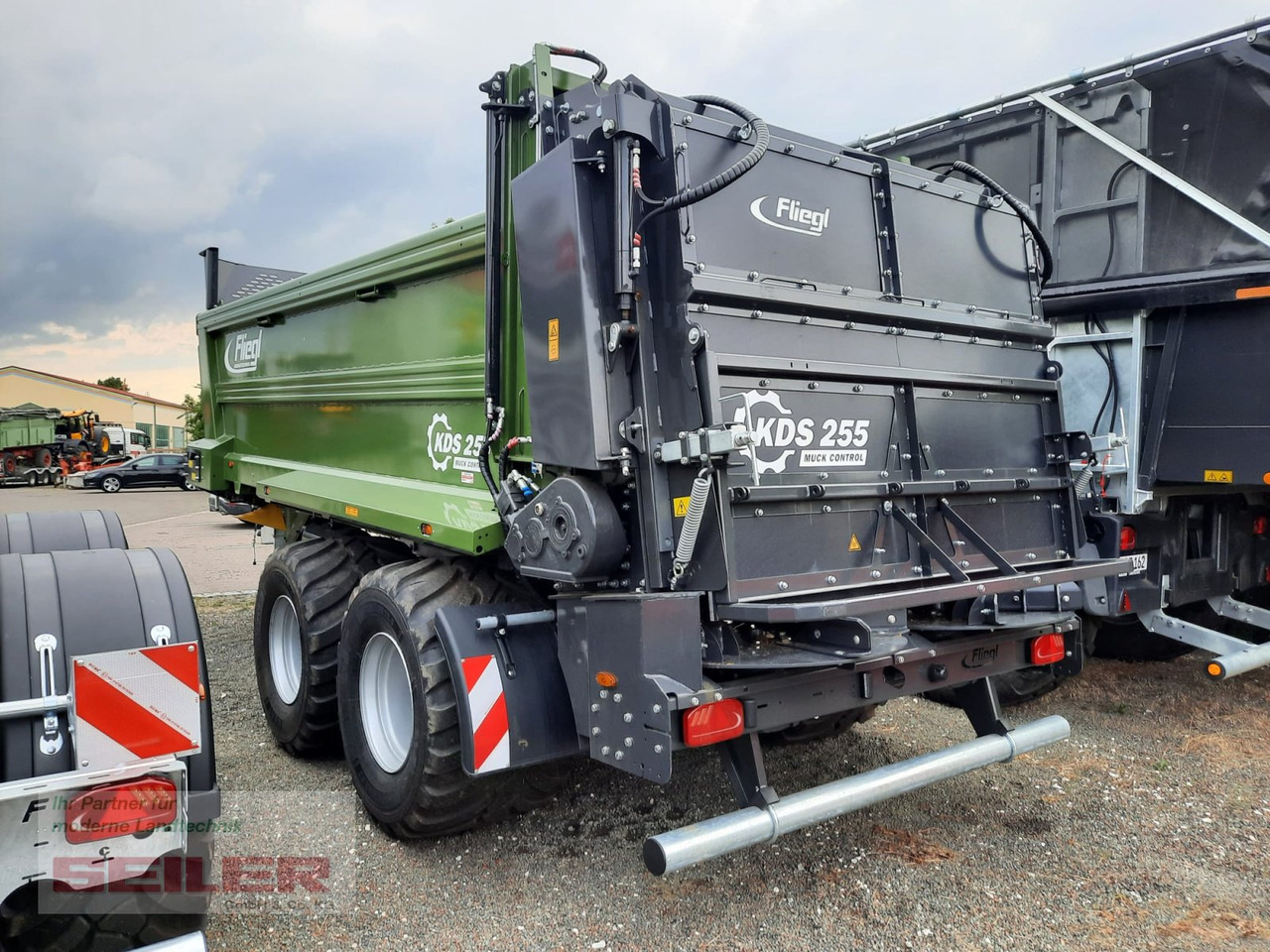 Fliegl KDS 255 Muck Control 14m³ - Esparcidor de estiércol: foto 4 Fliegl KDS 255 Muck Control 14m³ - Esparcidor de estiércol: foto 4