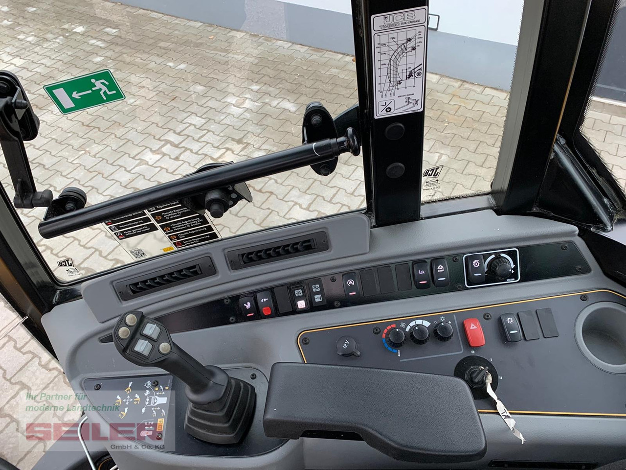 Cargadora de ruedas telescópica JCB TM 180 Agri *VOLLAUSSTATTUNG*: foto 9
