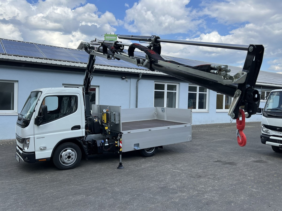 FUSO 3S15 Alu Pritsche 2.80m Ladekran Bohrgerät - Furgoneta caja abierta: foto 4 FUSO 3S15 Alu Pritsche 2.80m Ladekran Bohrgerät - Furgoneta caja abierta: foto 4