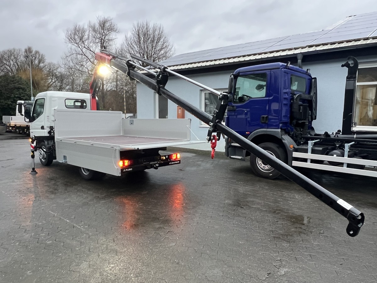 FUSO 3S15 Alu Pritsche 2.80m Ladekran Funk! - Furgoneta caja abierta: foto 4 FUSO 3S15 Alu Pritsche 2.80m Ladekran Funk! - Furgoneta caja abierta: foto 4