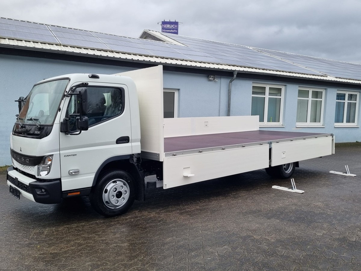 FUSO FUSO 9C18 Canter Alu Pritsche 6.1m NL 5000kg! - Camión caja abierta: foto 1 FUSO FUSO 9C18 Canter Alu Pritsche 6.1m NL 5000kg! - Camión caja abierta: foto 1