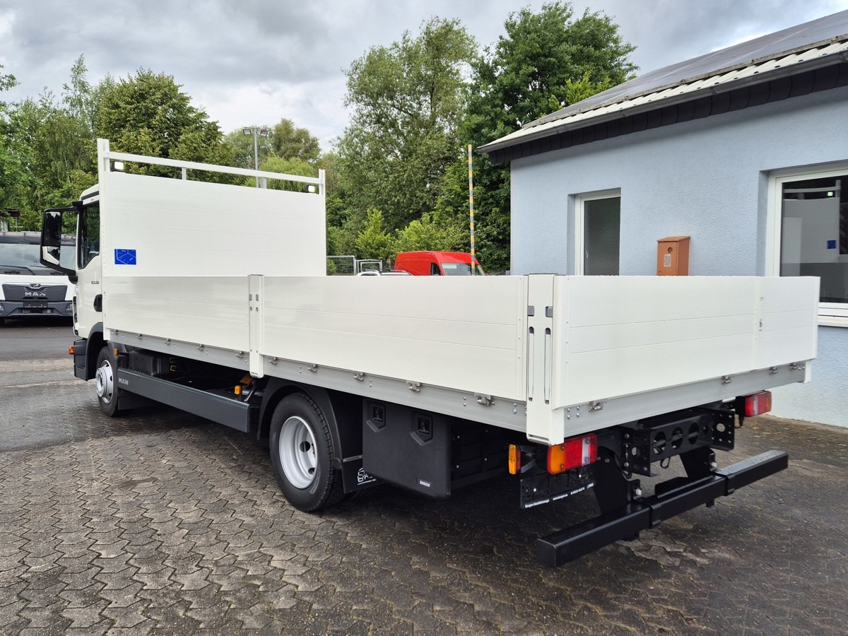 MAN TGL 8.160 BL NEU Alu Pritsche 5.5m 8.190 - Furgoneta caja abierta: foto 2 MAN TGL 8.160 BL NEU Alu Pritsche 5.5m 8.190 - Furgoneta caja abierta: foto 2