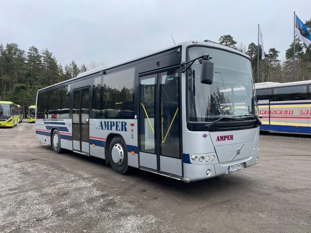 Volvo 8700 B7R - Autobús suburbano: foto 2 Volvo 8700 B7R - Autobús suburbano: foto 2