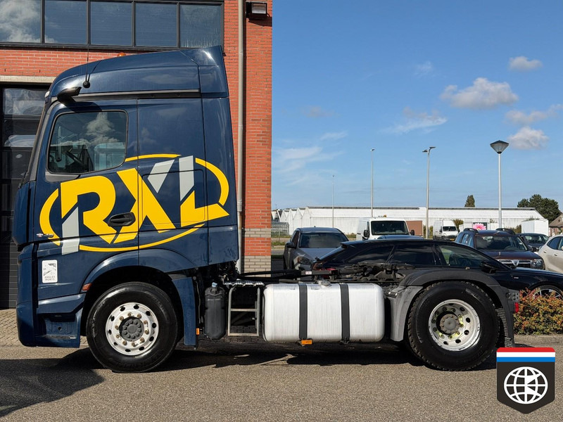 Mercedes-Benz ACTROS 1848 RETARDER / HYDRAULIC / NIGHT A/C / MIRROR CAM / 4 UNITS - Cabeza tractora: foto 2 Mercedes-Benz ACTROS 1848 RETARDER / HYDRAULIC / NIGHT A/C / MIRROR CAM / 4 UNITS - Cabeza tractora: foto 2