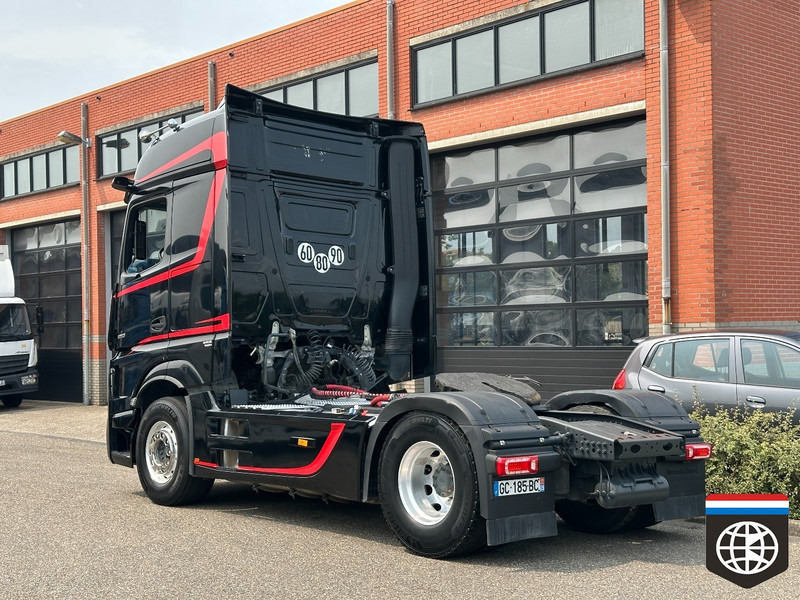 Mercedes-Benz ACTROS 1853 BigSpace - RETARDER - PTO hydraulics - NIGHT A/C - Cabeza tractora: foto 4 Mercedes-Benz ACTROS 1853 BigSpace - RETARDER - PTO hydraulics - NIGHT A/C - Cabeza tractora: foto 4