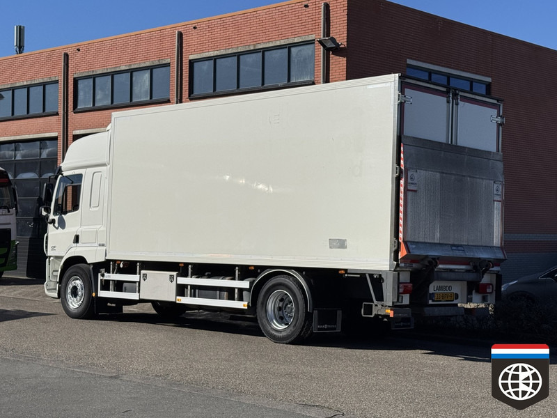 DAF CF 330 FA Space Cab / deepfreezer -30oC / TAILLIFT / - Camión frigorífico: foto 3 DAF CF 330 FA Space Cab / deepfreezer -30oC / TAILLIFT / - Camión frigorífico: foto 3