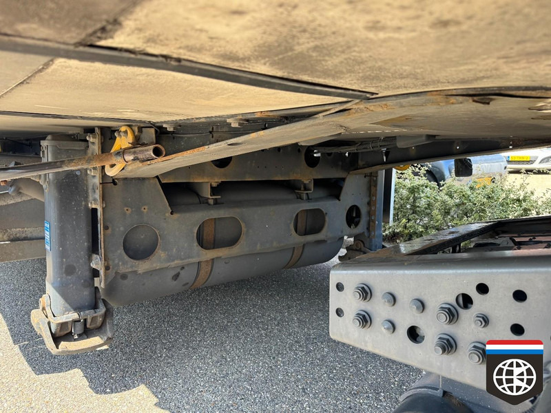 Krone N/A FRC/ ATP 02-26 - DUO TEMP - LIFT AXLE - DOUBLE STOCK - TRENNWAND - Remolque frigorífico: foto 5 Krone N/A FRC/ ATP 02-26 - DUO TEMP - LIFT AXLE - DOUBLE STOCK - TRENNWAND - Remolque frigorífico: foto 5
