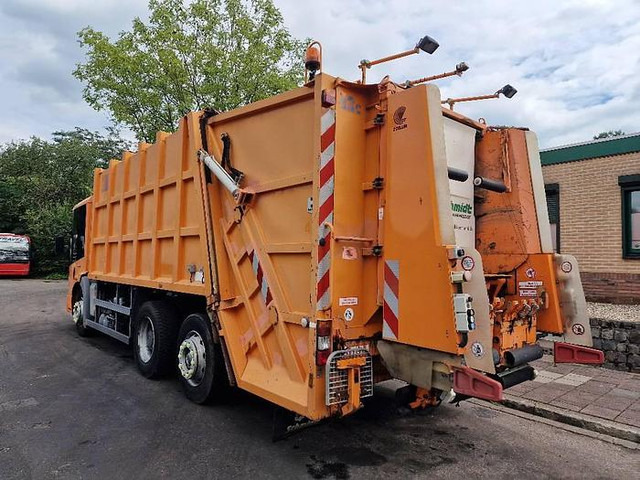 Mercedes-Benz Econic 2628 - Camión de basura: foto 5 Mercedes-Benz Econic 2628 - Camión de basura: foto 5
