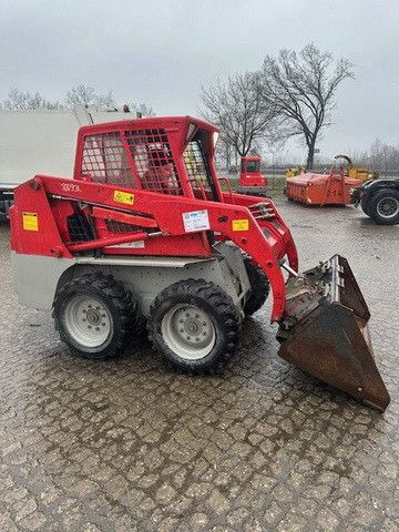 Bobcat S 130, S.W.S., 3. Steuerkreis, Div. Anbaugeräte - Miniexcavadora: foto 2 Bobcat S 130, S.W.S., 3. Steuerkreis, Div. Anbaugeräte - Miniexcavadora: foto 2