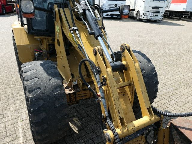 CAT 906, Hydr. S.W.S., Greifschaufel, - Cargadora de ruedas: foto 5 CAT 906, Hydr. S.W.S., Greifschaufel, - Cargadora de ruedas: foto 5