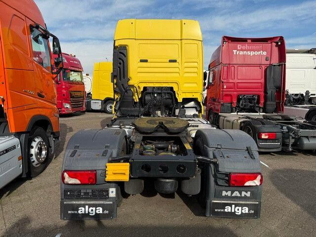MAN 18.420 TGX XlX 4x2, Hydr., Navi, AC, Schlafliege - Cabeza tractora: foto 5 MAN 18.420 TGX XlX 4x2, Hydr., Navi, AC, Schlafliege - Cabeza tractora: foto 5